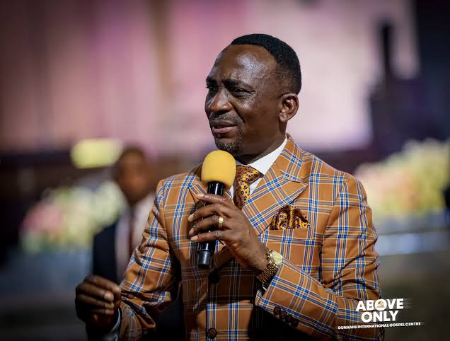 A Father’s Desperation Meets God’s Power: Emmanuel’s Healing Stuns Crowd at Pastor Paul Enenche’s Crusade!”